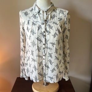 Cream and black pattern king sleeve blouse